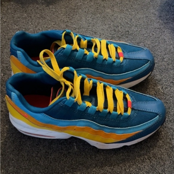 Nike Air Max 95 - Picture 2 of 2